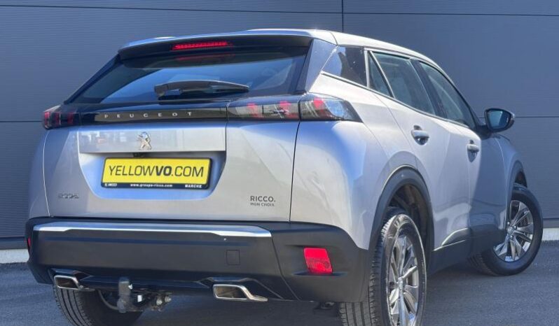 Peugeot 2008 Active / Carplay / 130ch complet