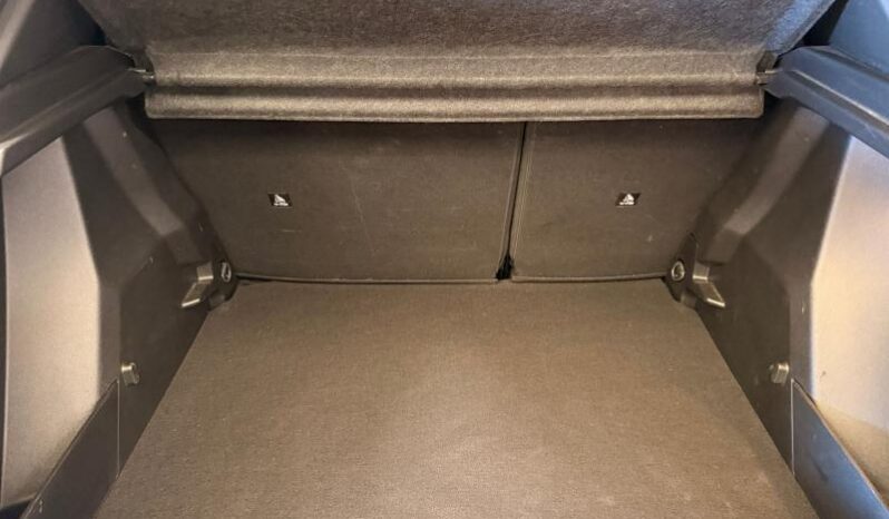 Peugeot 2008 GT / Hybrid / E-DSC6 complet