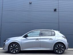Peugeot 208 Allure / GPS / Carplay complet