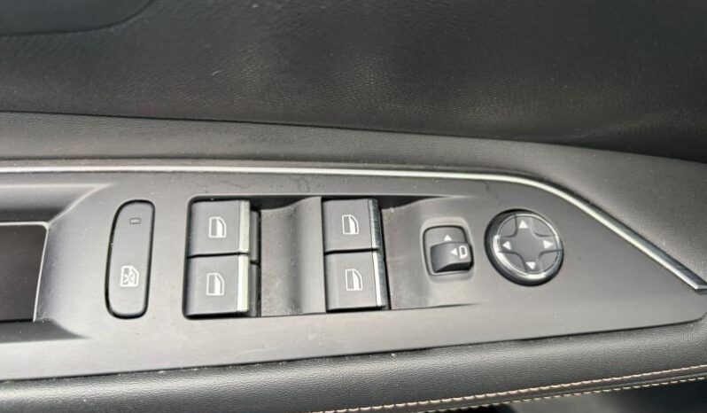 Peugeot 3008 GT Pack / 1.5 BlueHDi / EAT8 complet