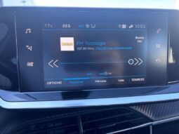 Peugeot 2008 Active / Carplay / 130ch complet