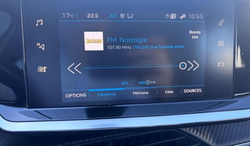 Peugeot 2008 Active / Carplay / 130ch complet