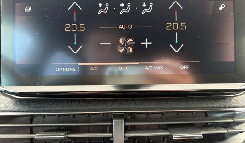 Peugeot 3008 GT Pack / 1.5 BlueHDi / EAT8 complet