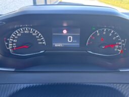 Peugeot 2008 Active / Carplay / 130ch complet