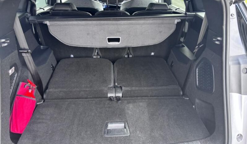 Peugeot 5008 GT complet