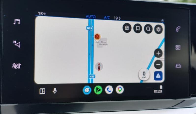 Peugeot 2008 Allure / EAT8 complet