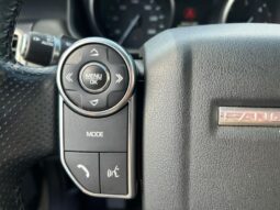 Land Rover Range Rover Sport 3.0 TDV6 / HSE / Toit ouvrant complet