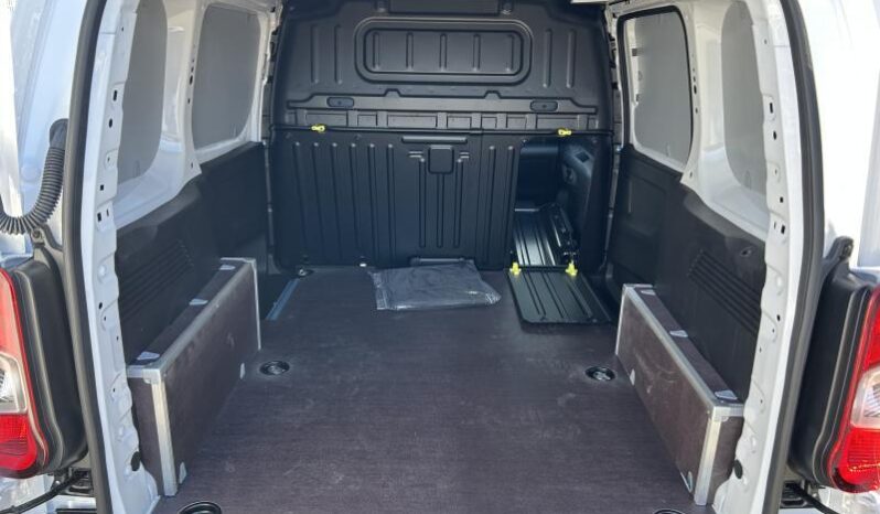 Peugeot Partner Standard Light complet
