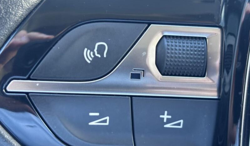 Peugeot 2008 Active / Carplay / 130ch complet