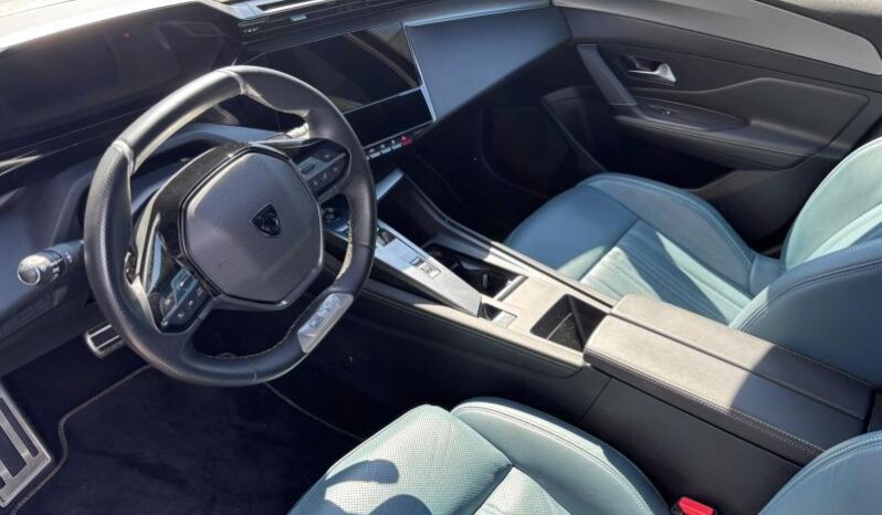 Peugeot 408 GT / EAT8 complet