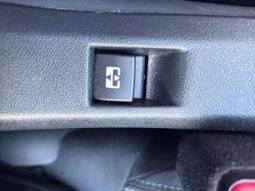 Peugeot 2008 Allure / GPS complet