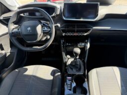 Peugeot 208 Allure / GPS / Carplay complet