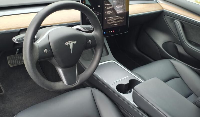 Tesla Model 3 RWD / Plus / 325ch / Cuir complet