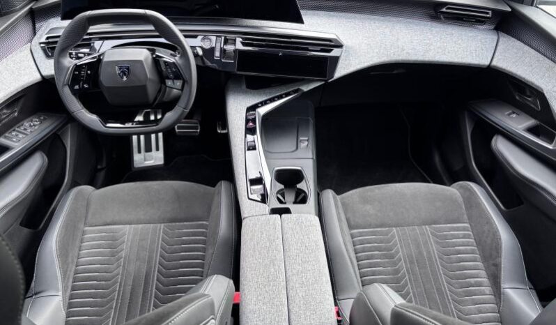 Peugeot 5008 GT complet