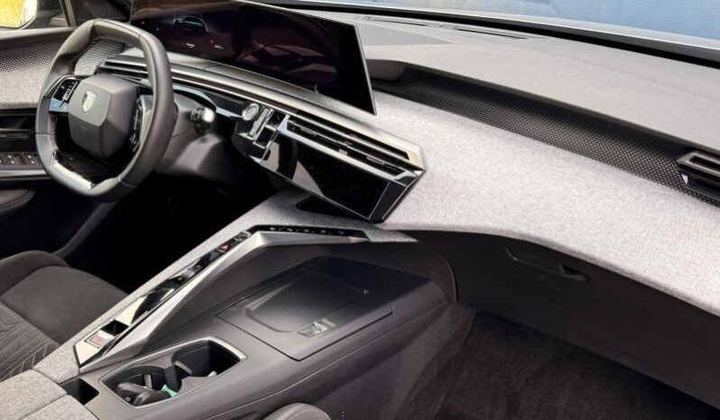 Peugeot 5008 GT complet