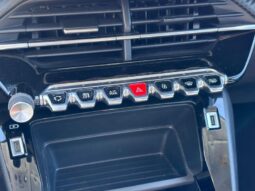 Peugeot 208 STYLE complet