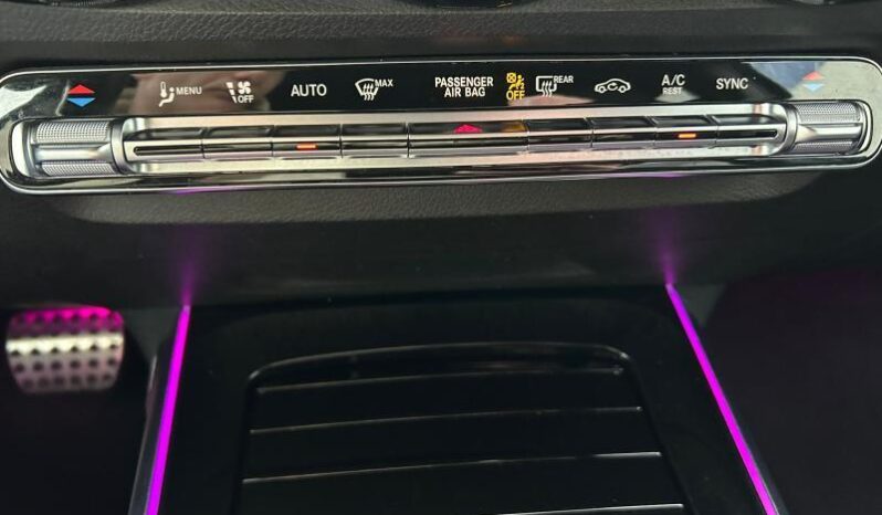 Mercedes-Benz GLB 200 4 Matic/ Pack AMG / 9 G-Tronic complet