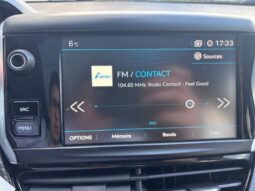 Peugeot 2008 Allure / GPS complet
