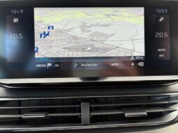 Peugeot 3008 GT Pack / 1.5 BlueHDi / EAT8 complet