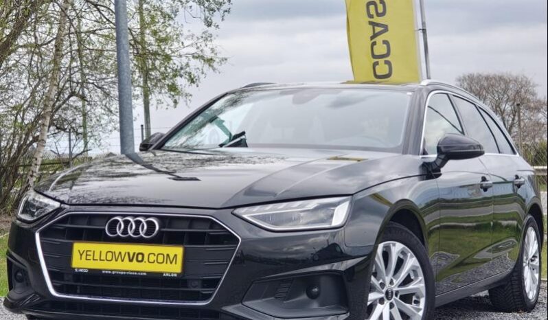 Audi A4 S Tronic / Cuir / Avant complet