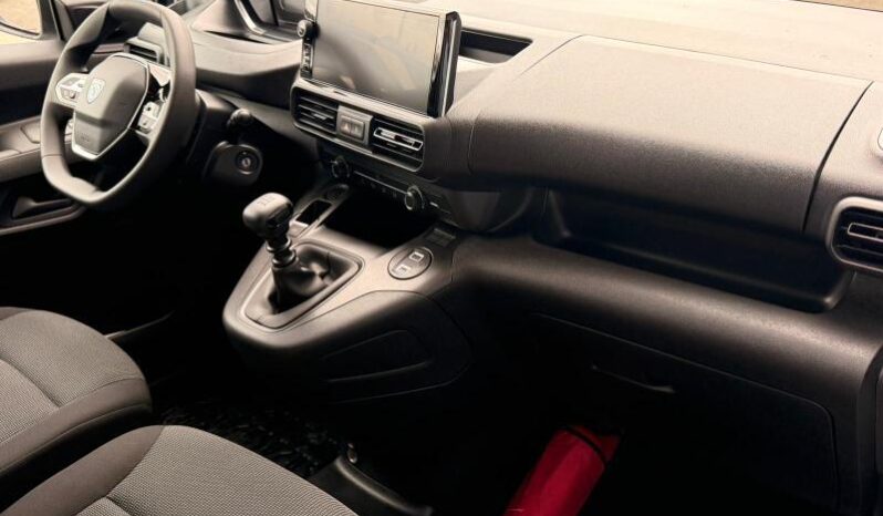 Peugeot Partner FOURGON M complet