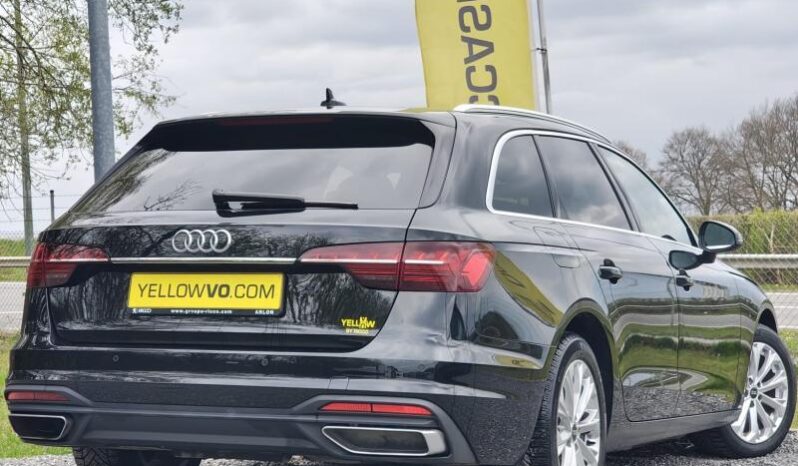 Audi A4 S Tronic / Cuir / Avant complet