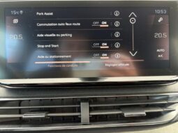 Peugeot 3008 GT Pack / 1.5 BlueHDi / EAT8 complet