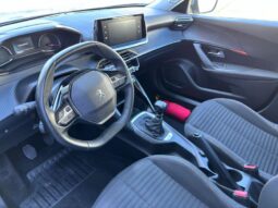 Peugeot 2008 Active / Carplay / 130ch complet