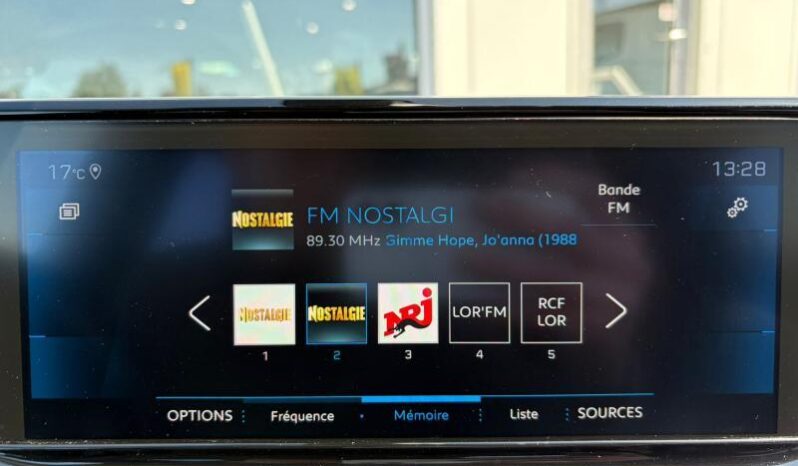 Peugeot 2008 Allure / Caméra / GPS complet