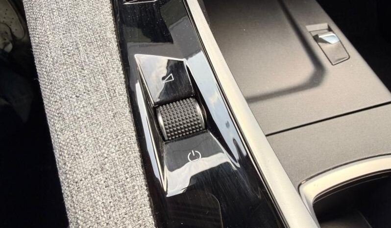 Peugeot 5008 GT complet