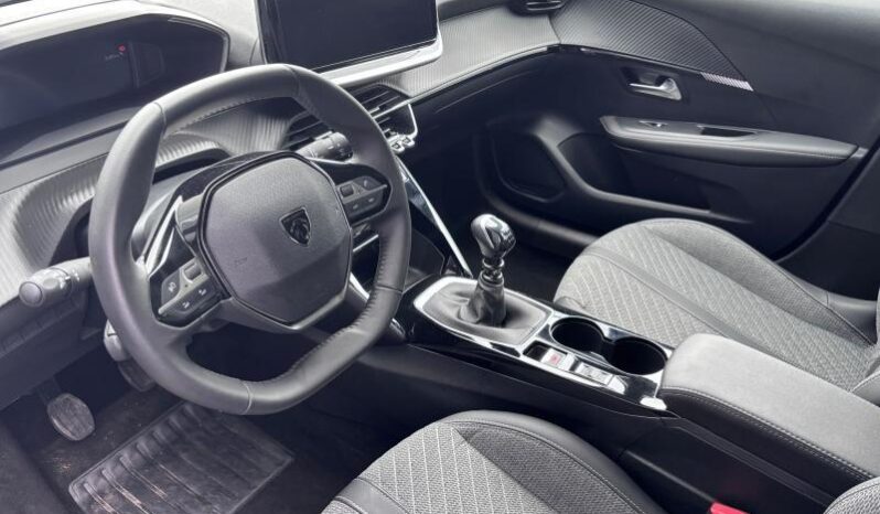 Peugeot 208 Allure / GPS / Carplay complet
