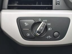 Audi A4 S Tronic / Cuir / Avant complet