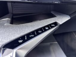 Peugeot 5008 GT complet