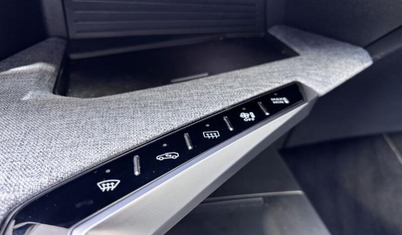 Peugeot 5008 GT complet