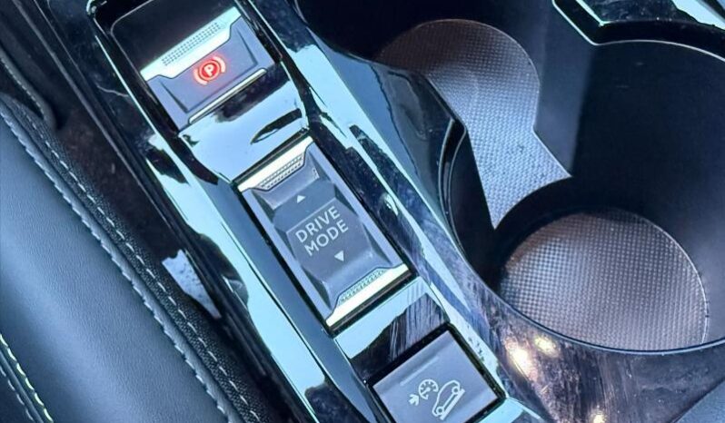 Peugeot 2008 GT / Hybrid / E-DSC6 complet