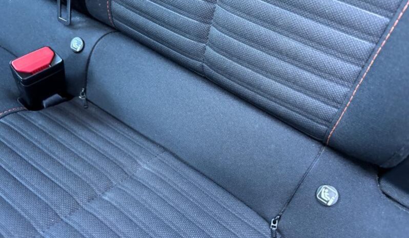 Peugeot 2008 Active / Carplay / 130ch complet