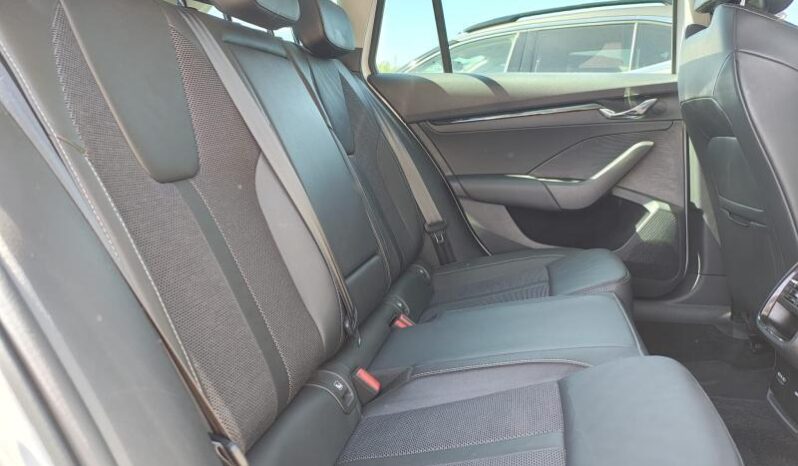 Skoda Octavia Combi / DSG / 2.0 TDi / Clever complet