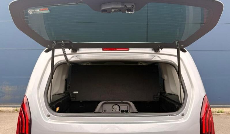 Peugeot Rifter GT / EAT8 complet