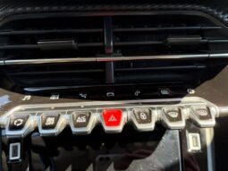 Peugeot 2008 Allure / Caméra / GPS complet