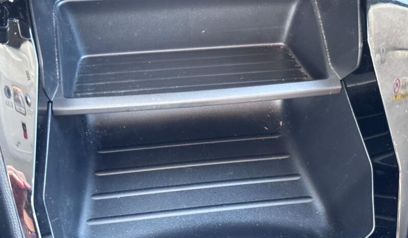 Peugeot 208 STYLE complet