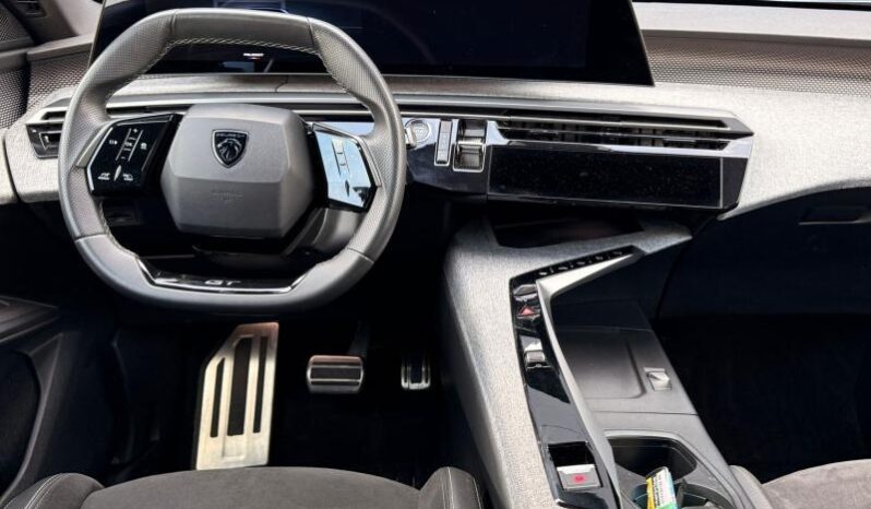 Peugeot 5008 GT complet