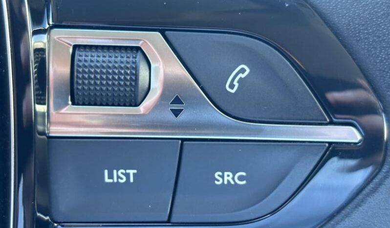 Peugeot 2008 Active / Carplay / 130ch complet