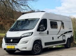 Motorhome McLouis Menfys 3 / 4 couchages / Maxi Prestige complet