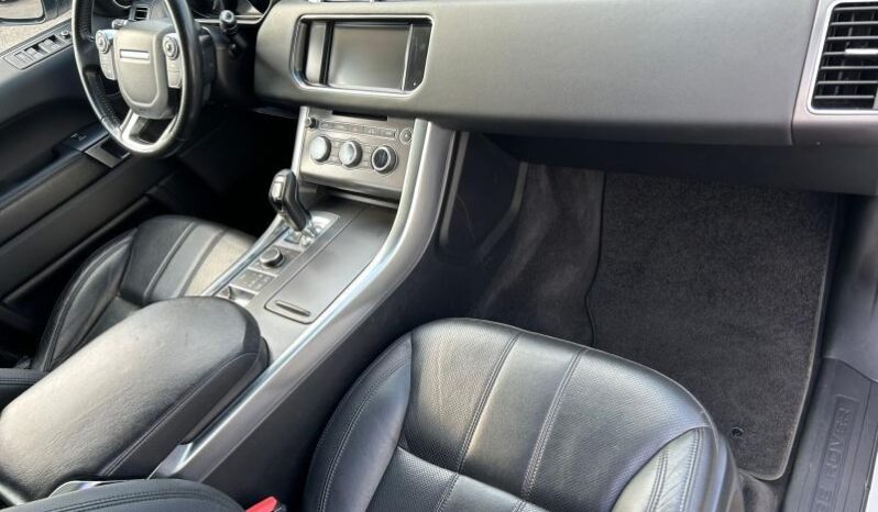 Land Rover Range Rover Sport 3.0 TDV6 / HSE / Toit ouvrant complet