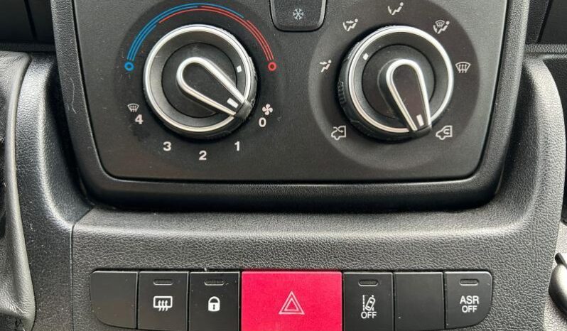 Peugeot Boxer L2H2 / GPS / 140ch complet