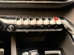 Peugeot 3008 GT / EAT8 / Toit ouvrant / Cuir complet