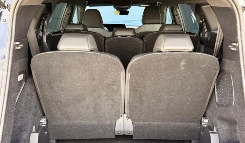 Peugeot 5008 GT complet