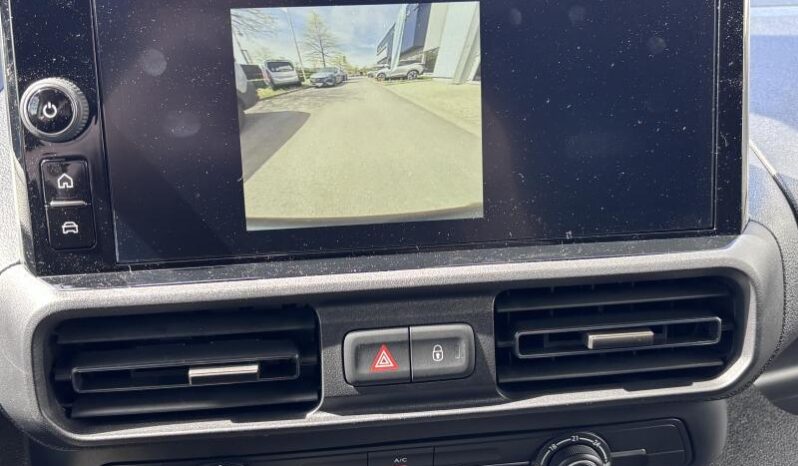 Peugeot Partner Taille M / 130ch / Carplay complet