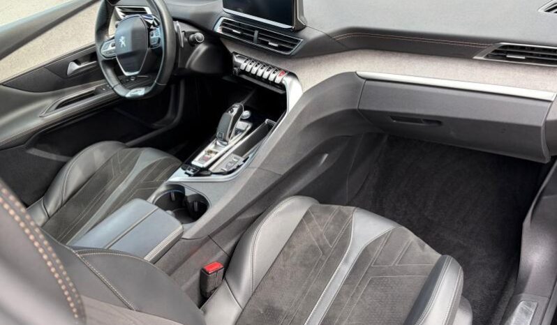 Peugeot 3008 GT Pack / 1.5 BlueHDi / EAT8 complet