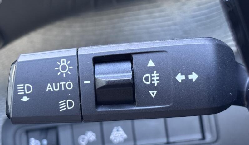 Citroen C3 MAX / 1.2Turbo EAT6 / Carplay complet